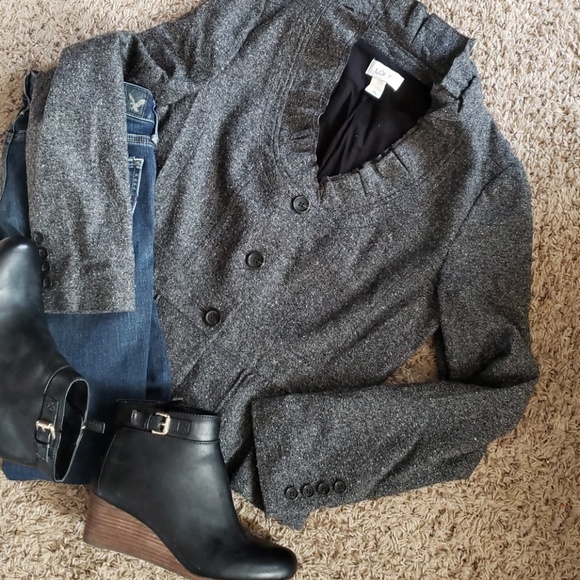 Ann Taylor Jackets & Blazers - LOFT RUFFLE Wool Mix BLAZER SZ 10